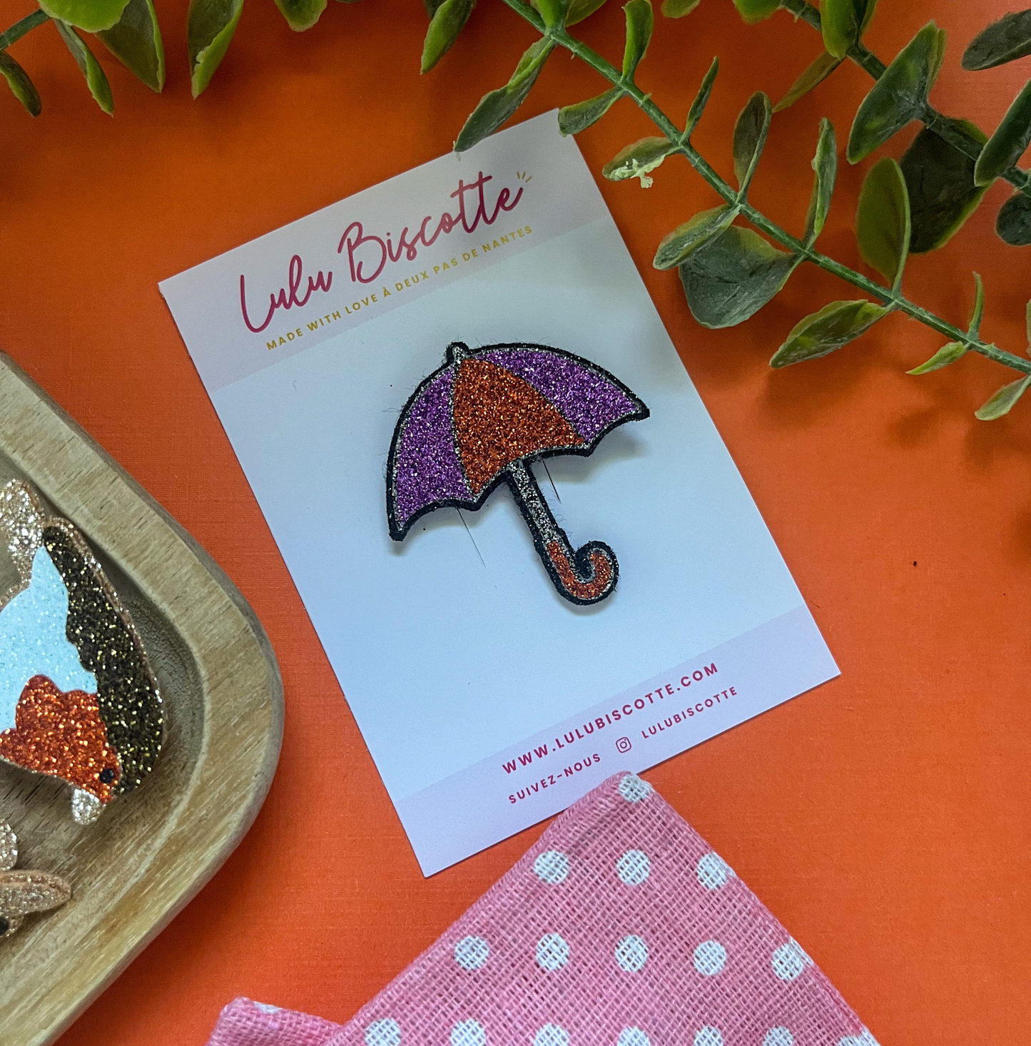 Broche pailletée "CAMILLA"