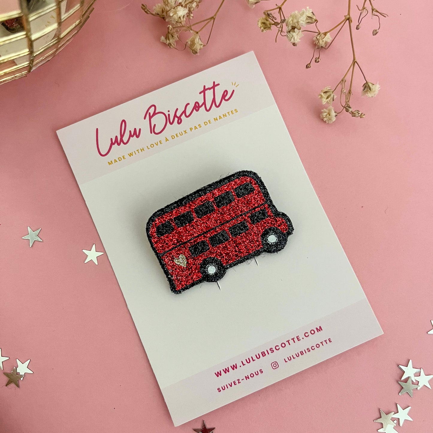 Broche pailletée "ED"