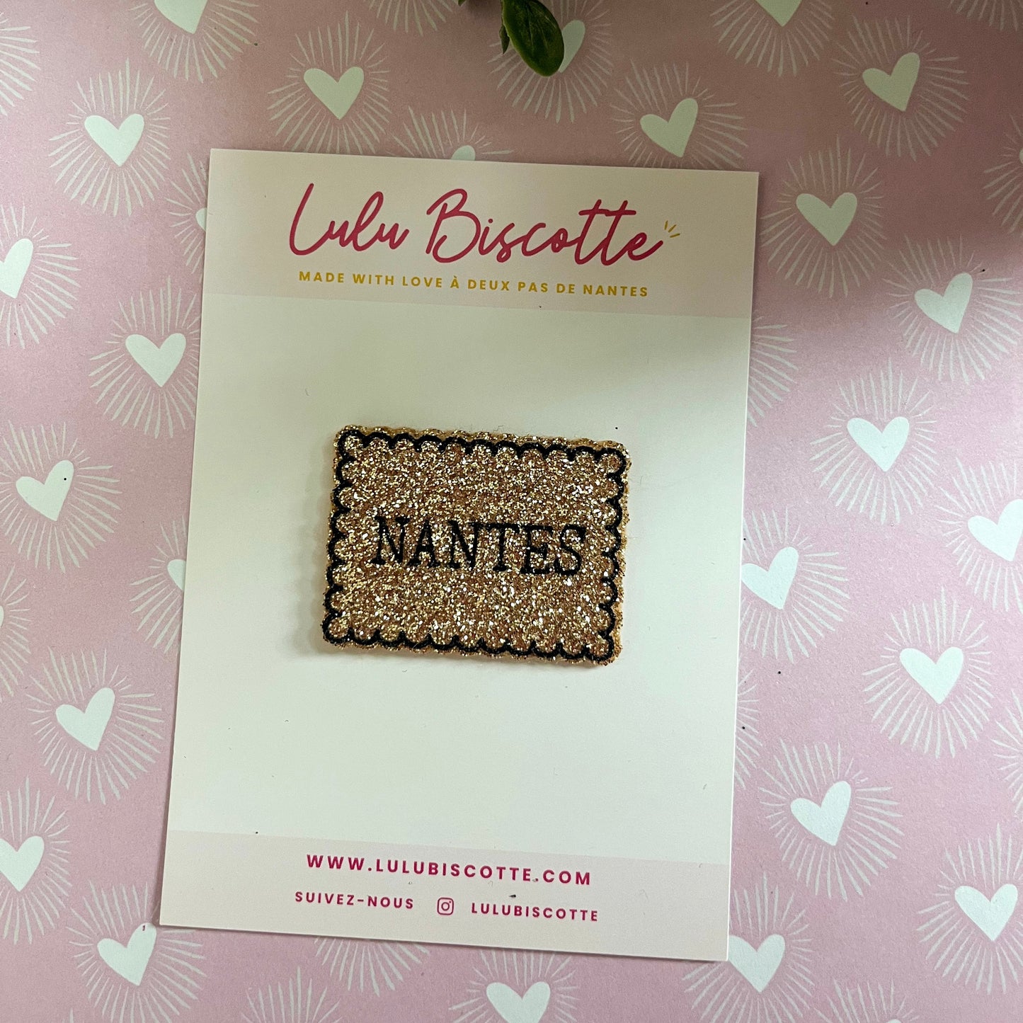 Broche pailletée "LULU"