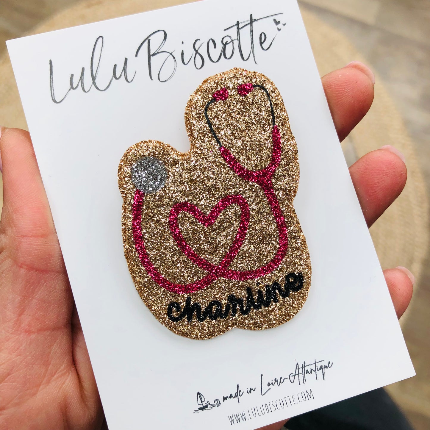 ☆ PERSONNALISABLE ☆ Broche pailletée "STETHO"