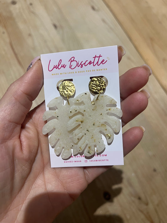 Boucles d'Oreilles LILO - Blanc nacré / Feuille d’or