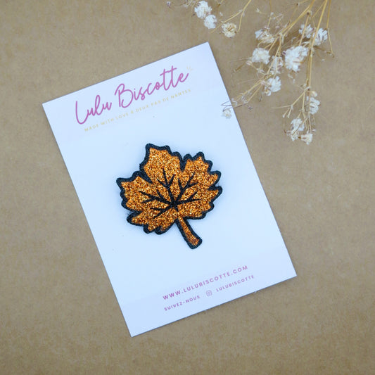 Broche pailletée "CELINE"