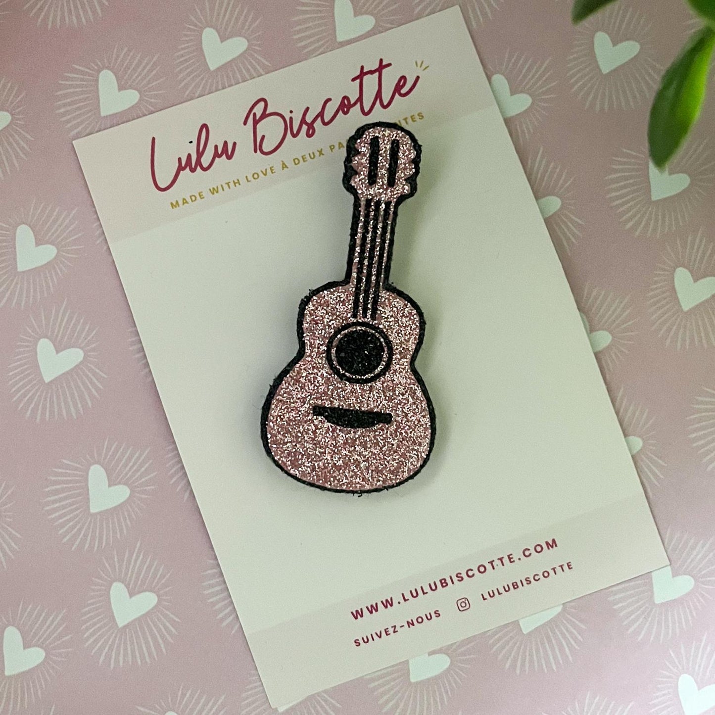 Broche pailletée "MATT"