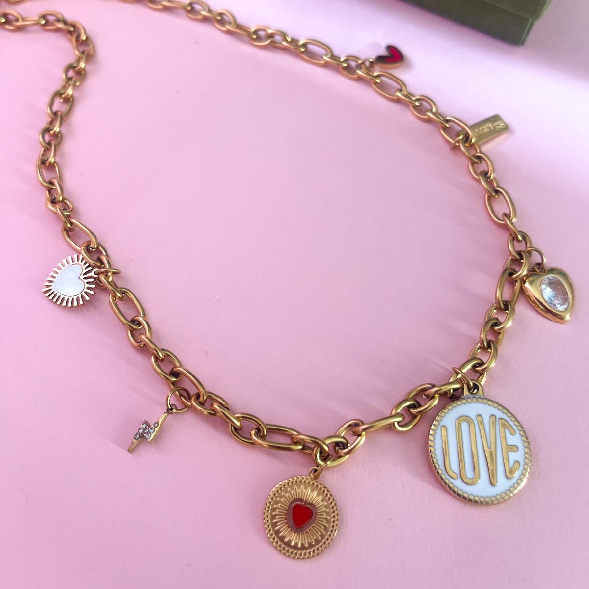 Collier à Breloques en acier inoxydable - LOVE