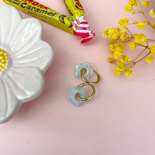 Créoles mini CHLOE - Bleu ciel nacré