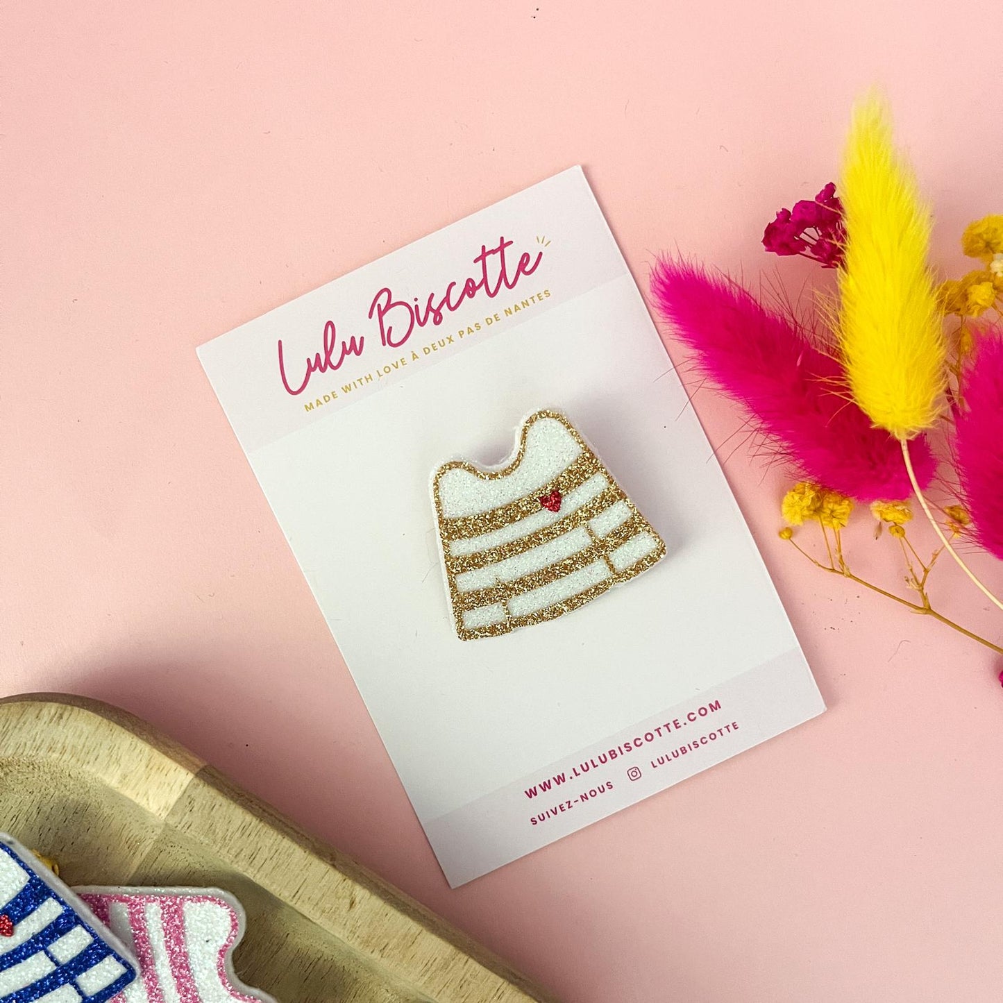 Broche pailletée "FLO"