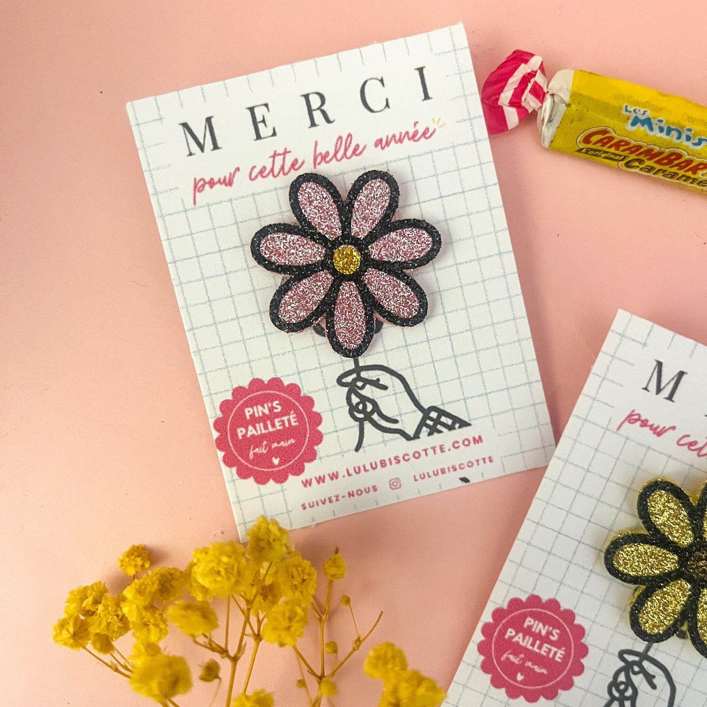 Pin's pailleté MERCI MAITRESSE - Fleur rose
