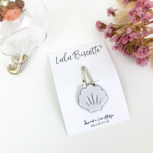 Barrette pailletée 
